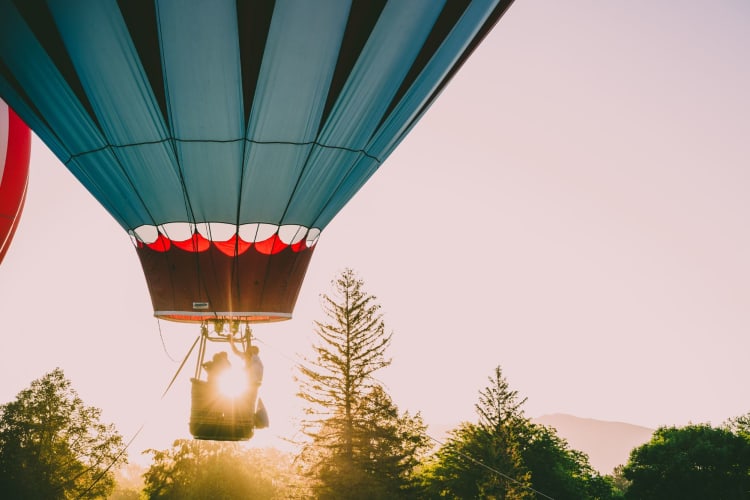 romantic hot air balloon ride