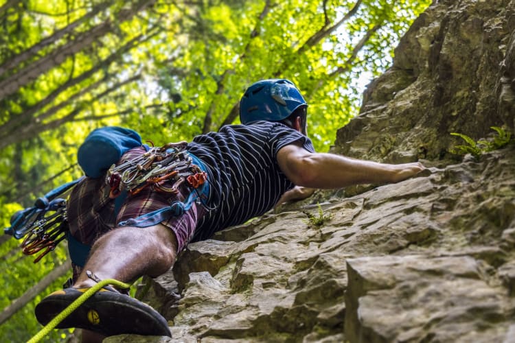 rock climbing is an experience gift in portland
