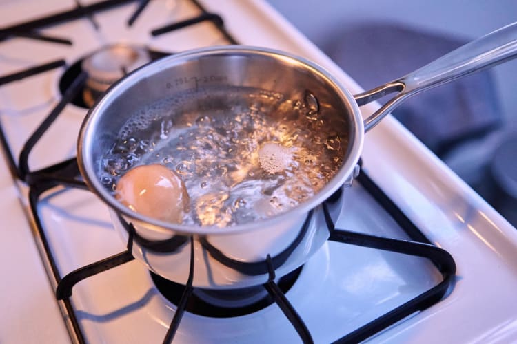 how long to boil eggs