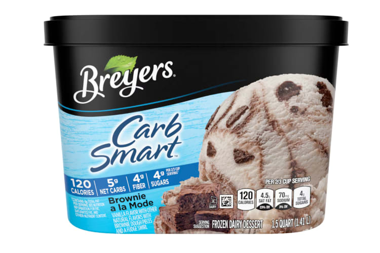 A tub of Breyers brownie à la mode ice cream