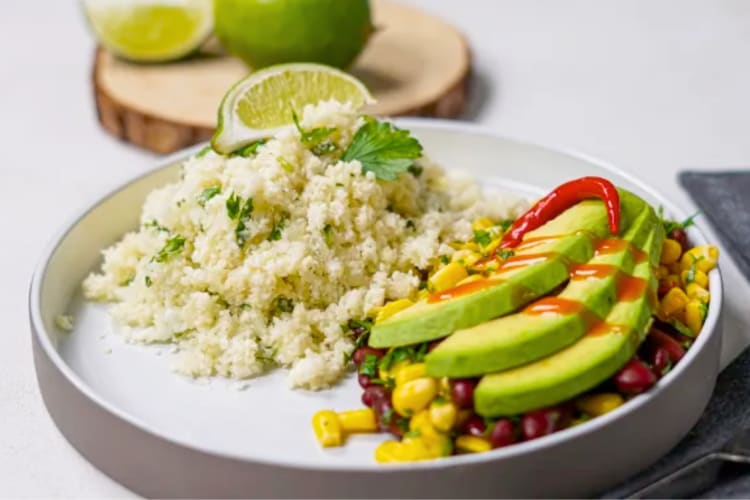 Cauliflower rice is a low-calorie mexican food recipe