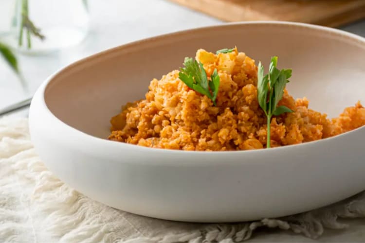 A bowl of Spanish cauloflower rice