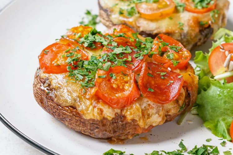 Portobello mushrooms with pizza toppings