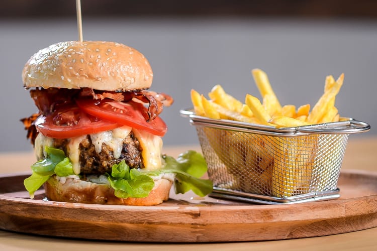 The best low-sodium fast food includes classic items like burgers