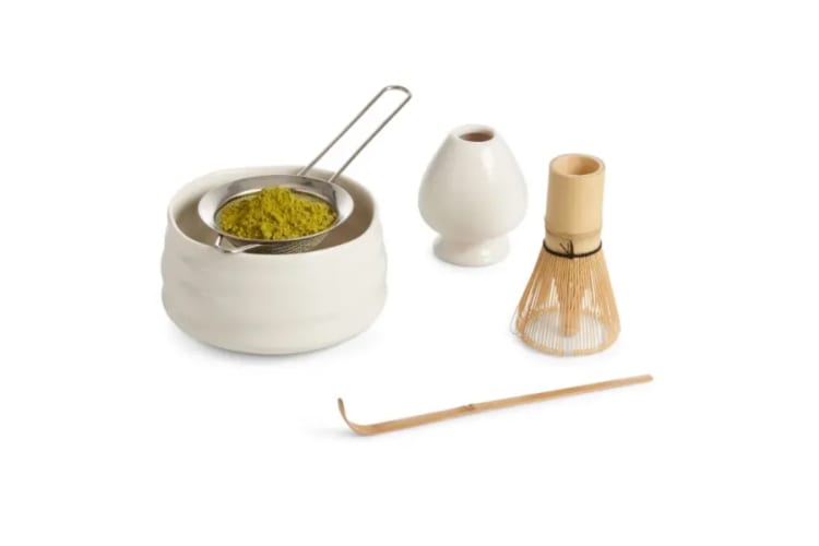 Any aries would love this macha tea set