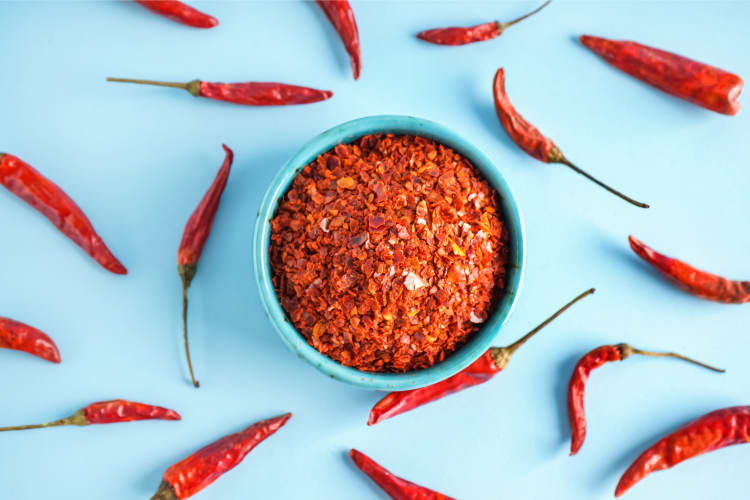 Chipotle Chili Peppers are very similar to guajillo peppers. 