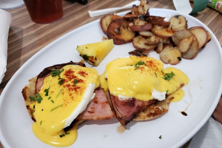 One of the best breakfast spots in Orlando can be fount at At The Diner