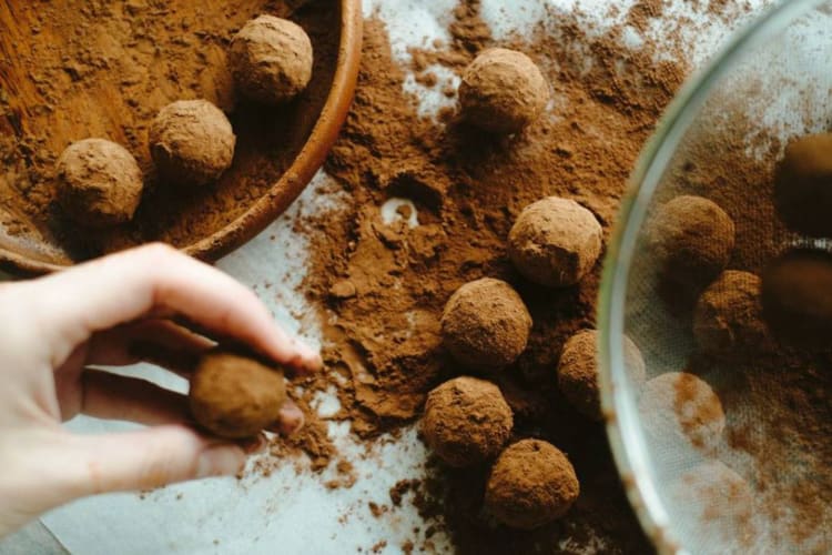 Take a cooking class to learn how to use cocoa powder substitutes 