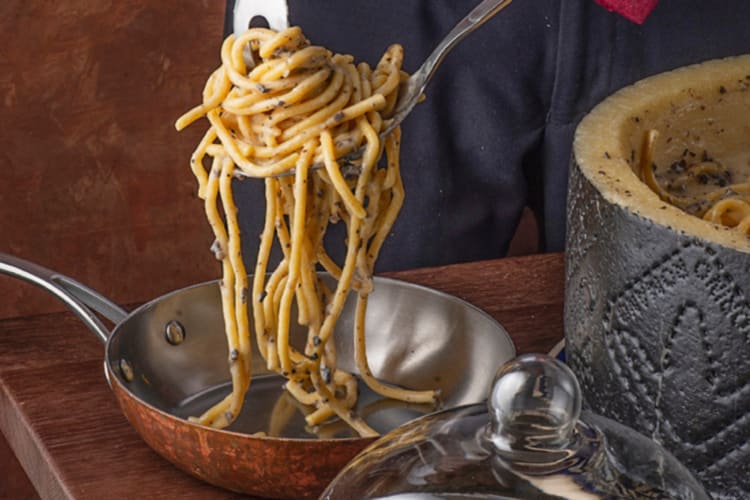 Osteria Romana restaurant Roman pasta in London