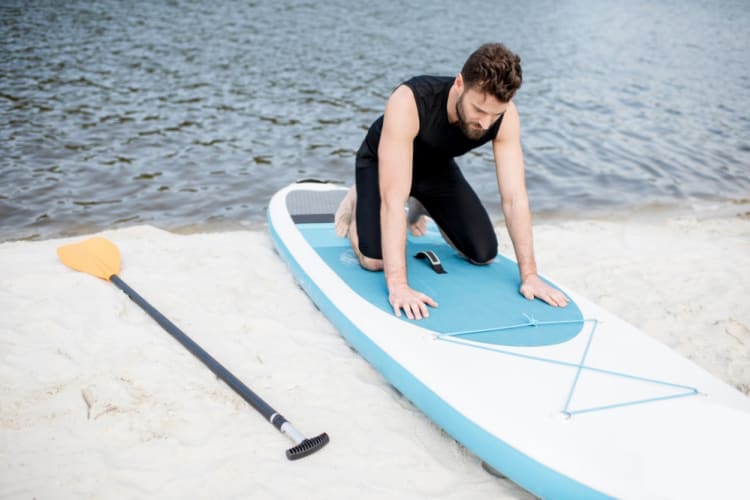 Paddleboarding is a popular first date in West Palm Beach