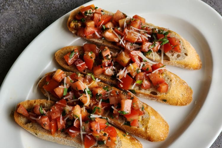 Palio Ann Arbor restaurant bruschetta