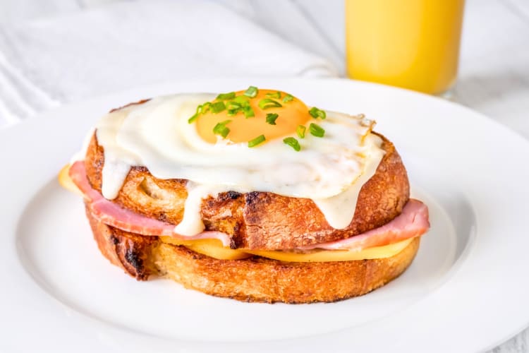 Croque madame is a popular Paris food