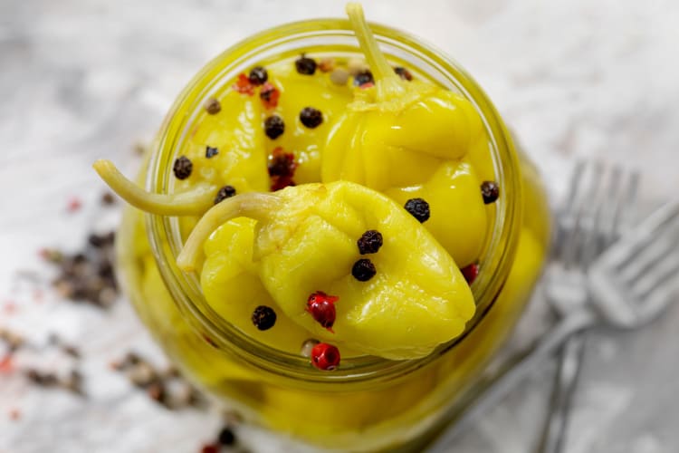 While there are differences between pepperoncini vs. banana peppers, they are both good peppers for pickling.