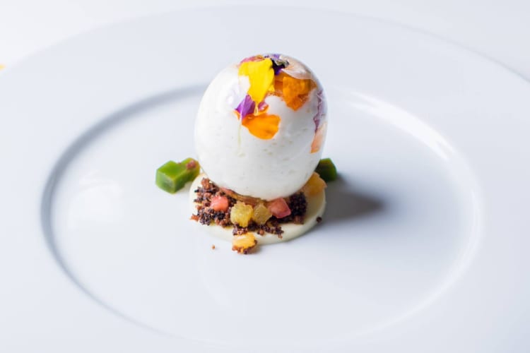 A tasting dish from Contraste, Milano.