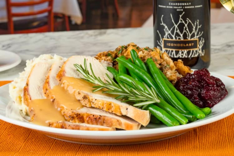 Restaurants Open on Thanksgiving Guide for 2025 Cozymeal