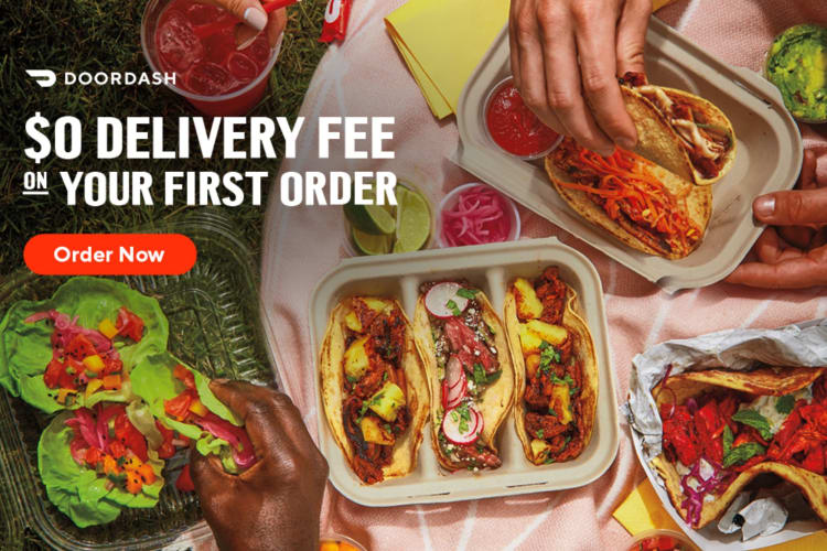 An advert from Doordash showcasing food and copy that advertises $0 delivery fee on a first order
