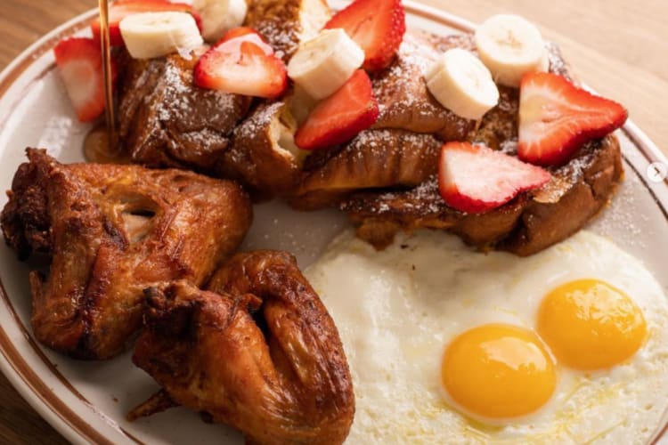 syrup pouring on French toast