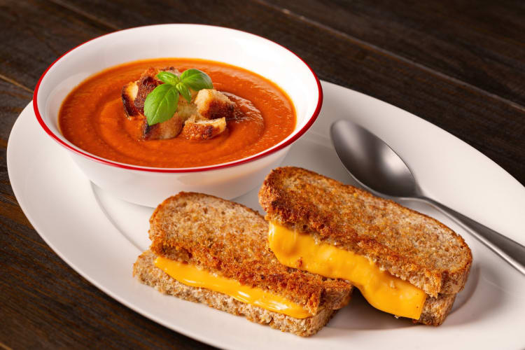 grilled cheese with tomato soup