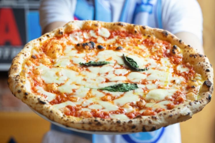 Margherita pizza