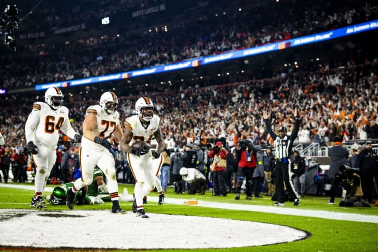 Cleveland Browns football players