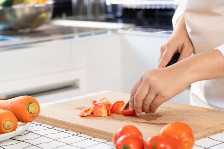 Chef's knives are also used to cut vegetables.