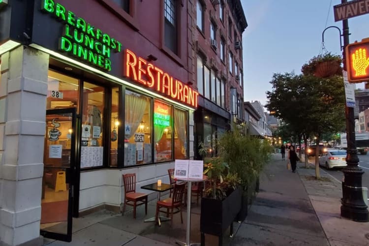 Waverly Diner is a classic diner in NYC.