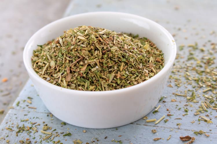 Dried mixed herbs are a good sage substitute