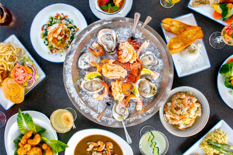 Landry's Seafood House is a popular San Antonio restaurant open on Christmas Day