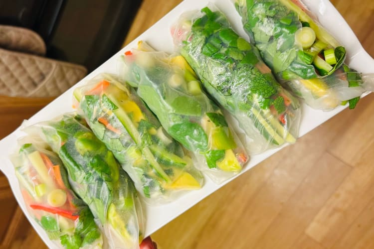 Handmade spring rolls in Thai vegan online cooking class