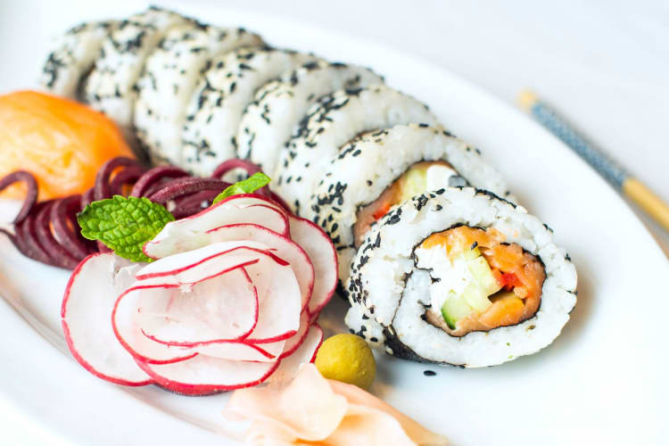 cooking classes are a great team building activity in boston