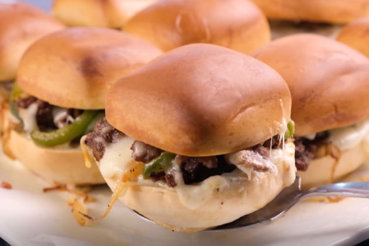 Sliders with meat and cheese