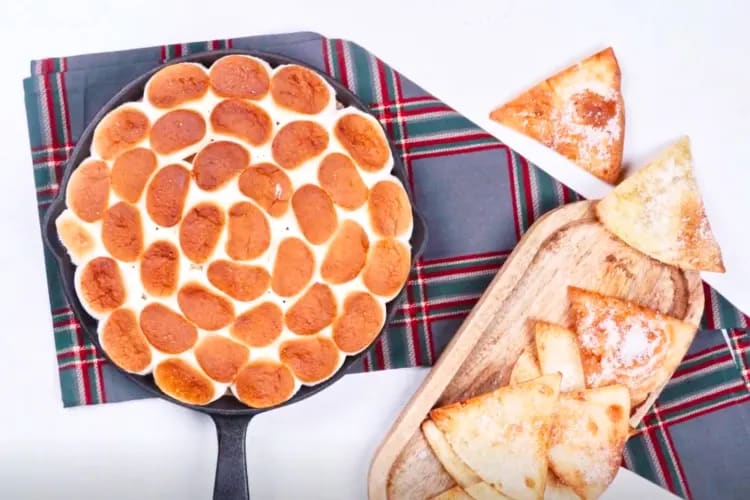 S'mores dip is a unique tailgate dessert