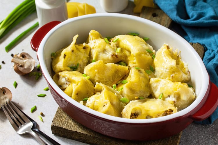 Mushroom-stuffed pasta