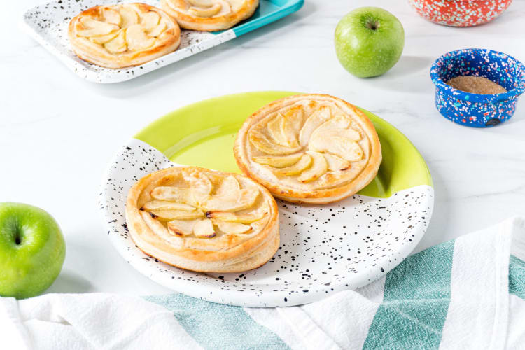 Apple tartlets are a fantastic Thanksgiving dessert option.