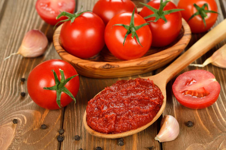 There are lots of tomato paste substitutes