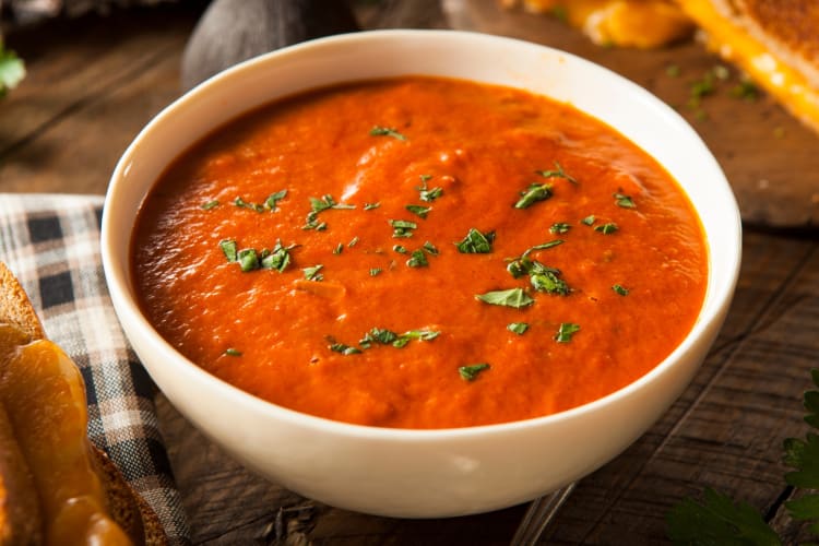 A bowl of tomato soup 