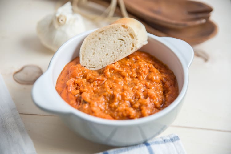 Pappa al pomodoro is a famous Tuscan food