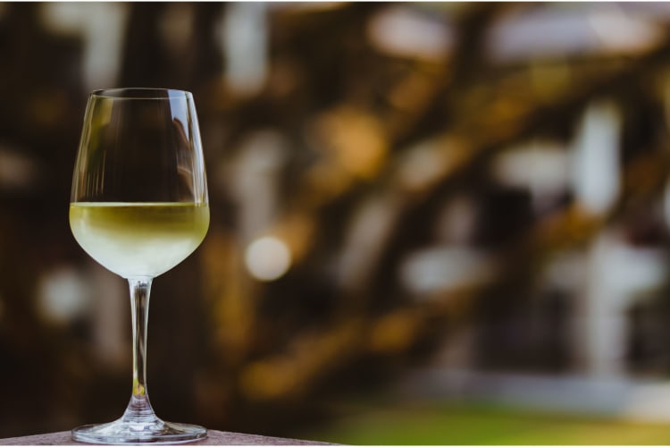 White wine is one of the best vermouth substitutes.  