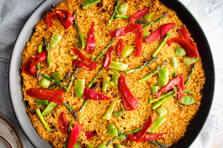 Vegetable paella is a unique vegan Christmas dinner dish