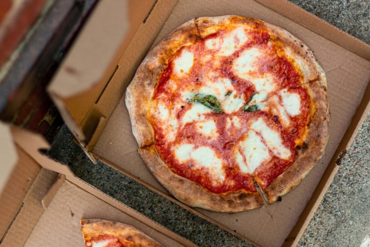 Discover the best pizza in Manhattan