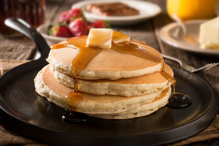 Fluffy buttermilk pancakes for a classic breakfast in Cleveland