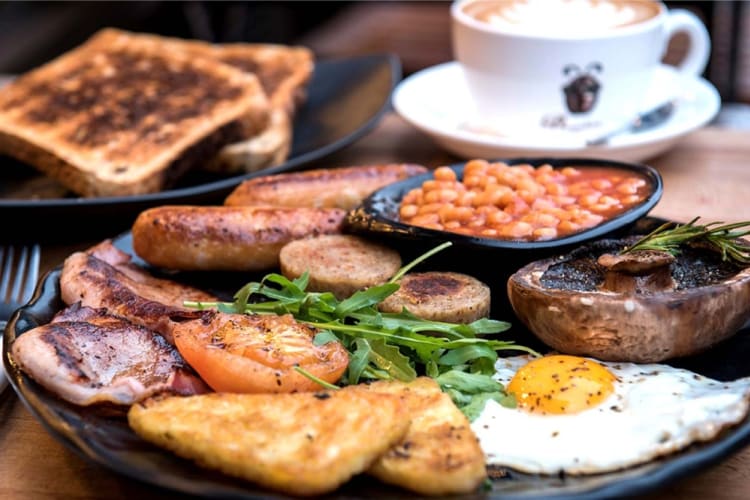 A full Irish breakfast offered at the Beanhive