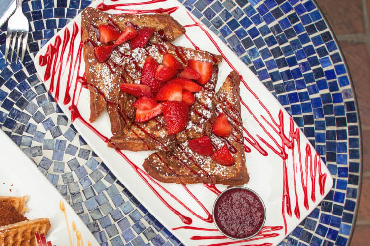 French toast from Lazy Hippo is one of the best breakfasts in San Diego
