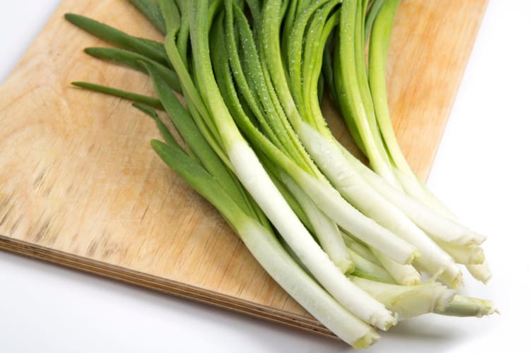 Scallions, otherwise known as green onions.