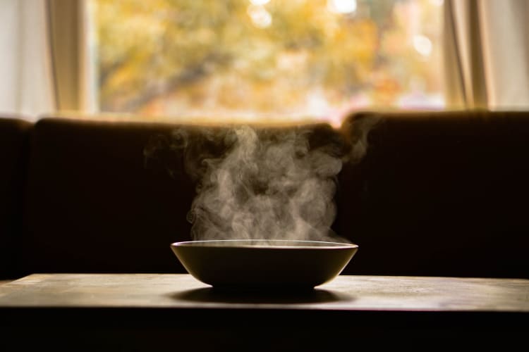 Egg drop soup is some of the healthiest Chinese food, lean and nourishing