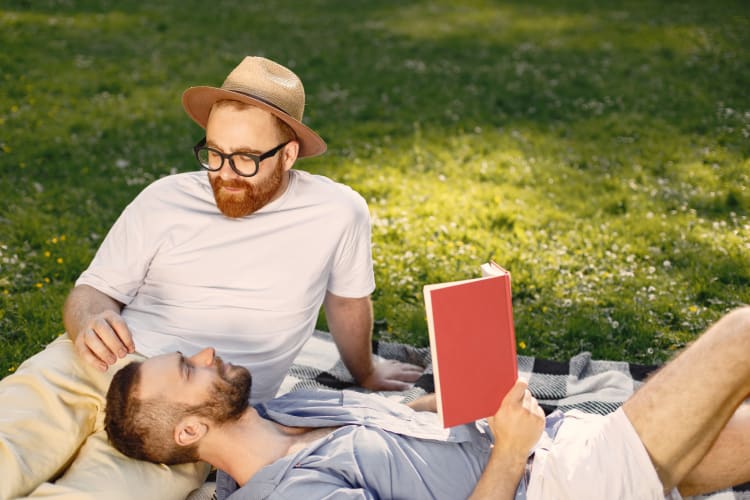 couple reading poetry together