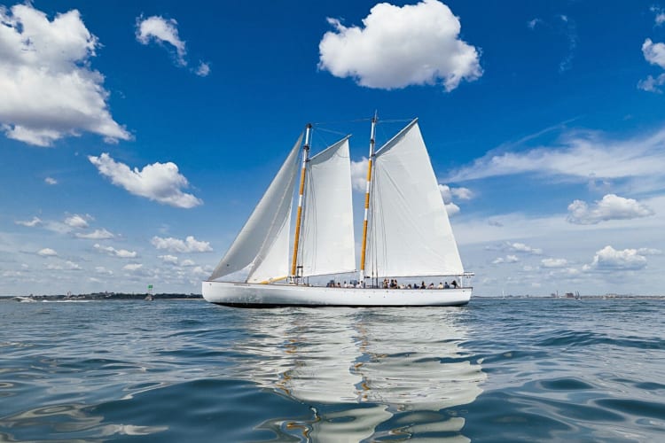 A sailing yacht from Classic Harbor Line, a popular company to book a date night in NYC with