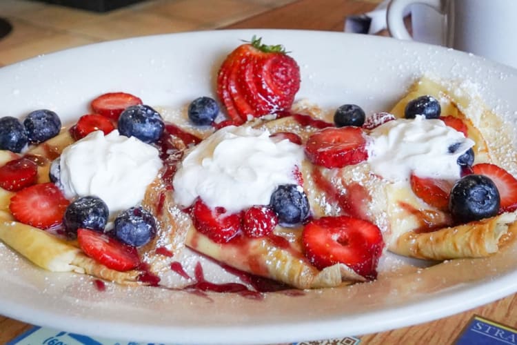 Sample the mixed berry crepes at this diner in Scottsdale