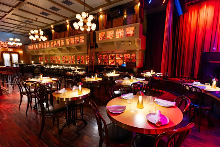 The Flatiron Room at the NoMad is a great event space in NYC