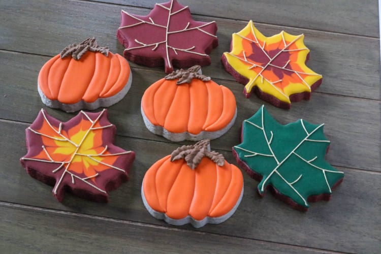 Cookie decorating is a fun fall party idea.